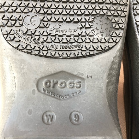 Crocs Women’s Neria Pro II slip-resistant Work Black Clocg 9 - Picture 10 of 11